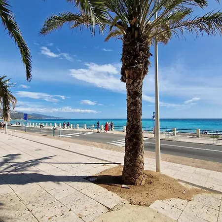公寓 Le 182 Promenade Du Soleil *